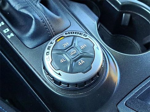 Certified 2023 Ford Bronco Outer Banks w/ Sasquatch Package image 19