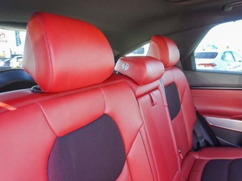 Used 2023 Genesis GV70 2.5T w/ Sport Prestige Package image 13