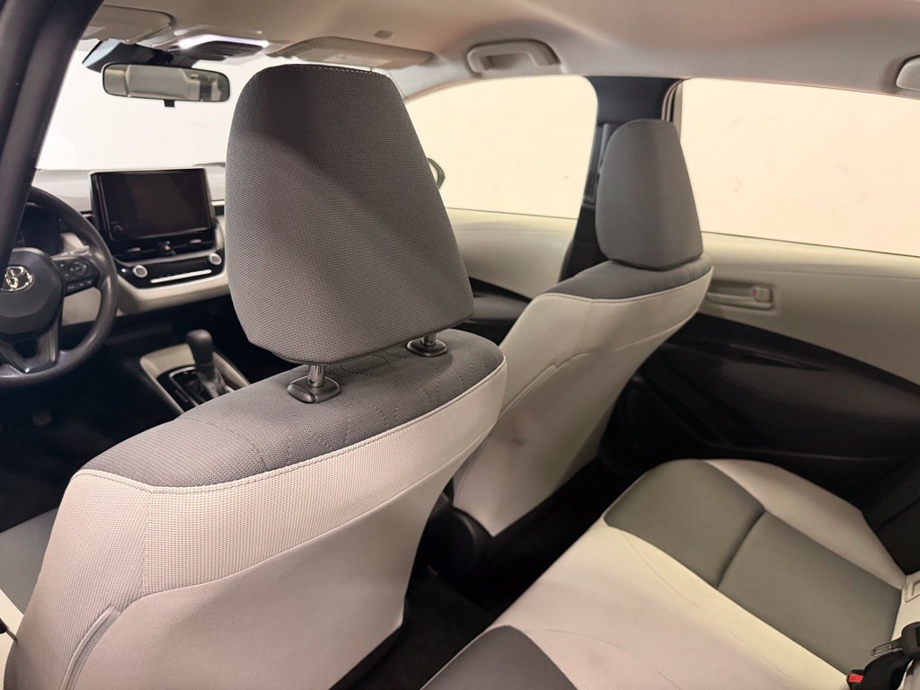 Used 2023 Toyota Corolla LE w/ Carpet Mat Package (TMS) FWD image 13