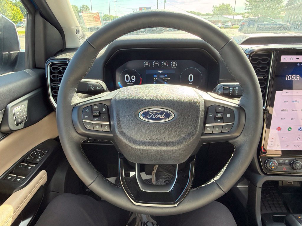 Used 2024 Ford Ranger Lariat w/ Advanced Towing Package AWD/4WD image 38