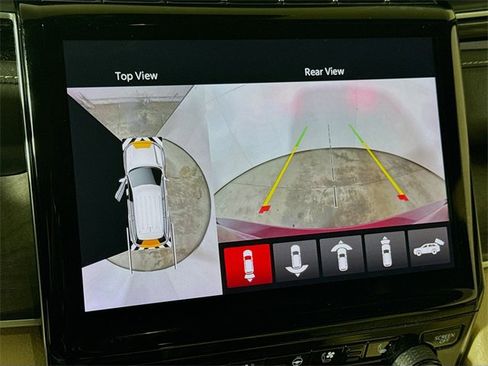 Used 2023 Jeep Grand Cherokee Limited w/ Luxury Tech Group II image 12