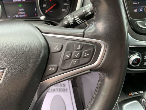 Used 2022 Chevrolet Equinox Premier FWD image 24