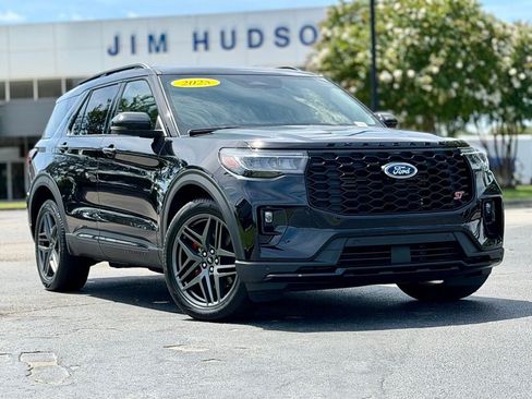 Certified 2025 Ford Explorer ST w/ Sun And Sound Package AWD/4WD image 2