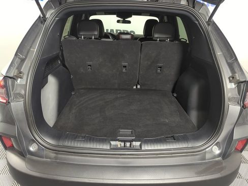 Used 2025 Ford Escape ST-Line FWD image 18