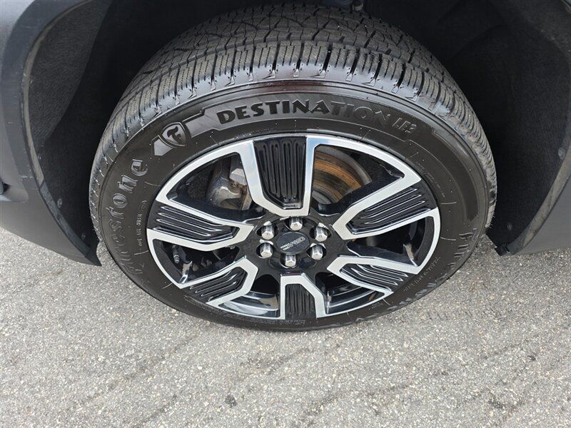 Used 2019 GMC Acadia SLT w/ Black Edition FWD image 27