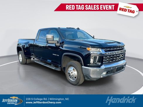Used 2020 Chevrolet Silverado 3500 LTZ w/ LTZ Plus Package image 1