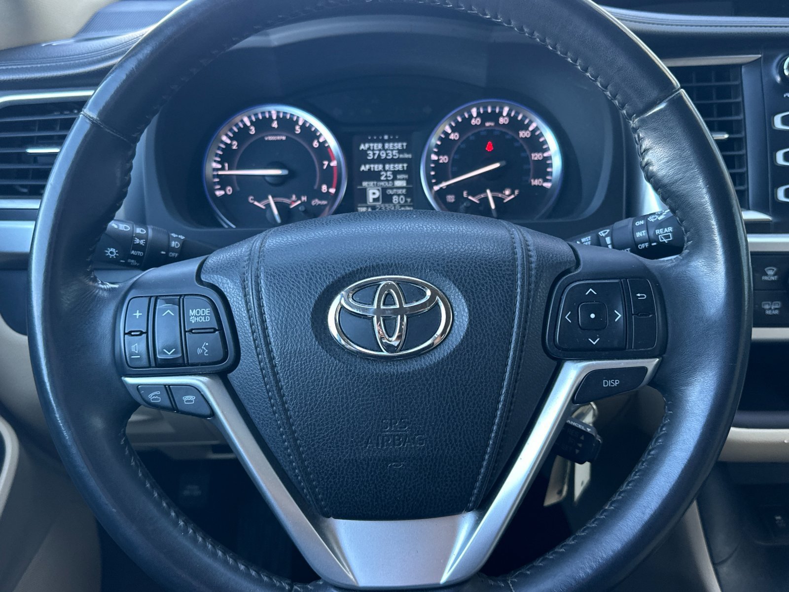 Used 2015 Toyota Highlander Plus AWD/4WD image 22