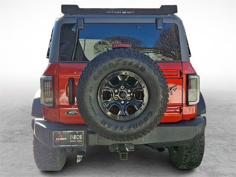 Used 2023 Ford Bronco Wildtrak image 5