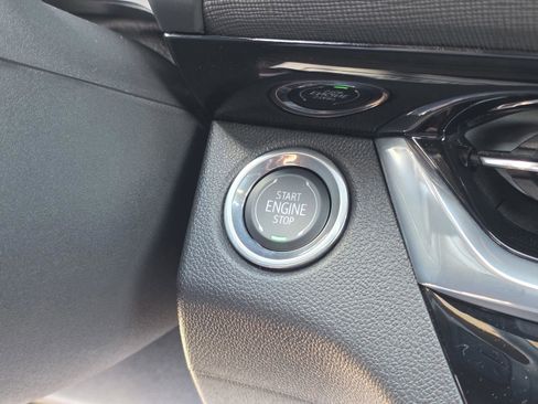 Used 2025 Buick Envista Sport Touring w/ Convenience I Package image 36