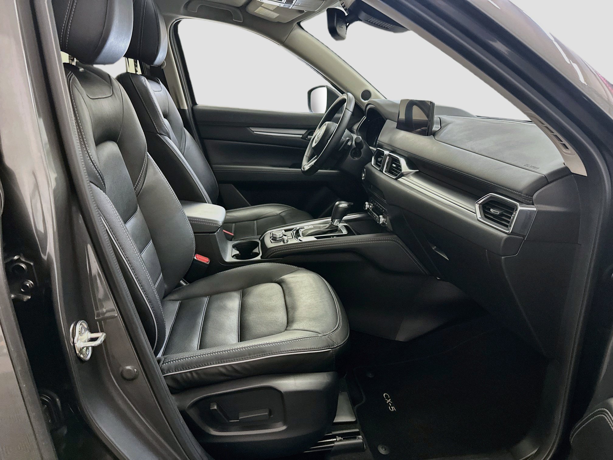 Used 2025 MAZDA CX-5 AWD 2.5 S w/ Premium Plus Pkg image 34