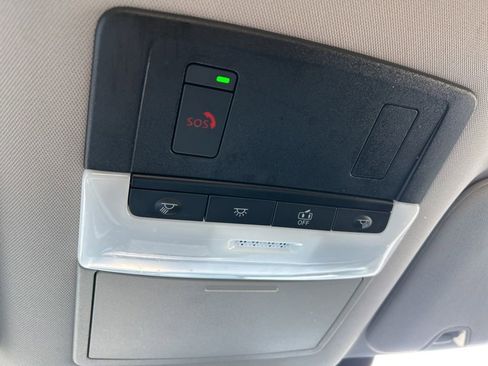 Used 2024 Nissan Pathfinder SL image 41