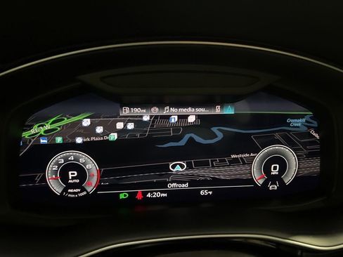 Used 2025 Audi Q7 3.0T Premium w/ Convenience Package image 42