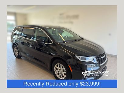 Used 2023 Chrysler Pacifica Touring-L