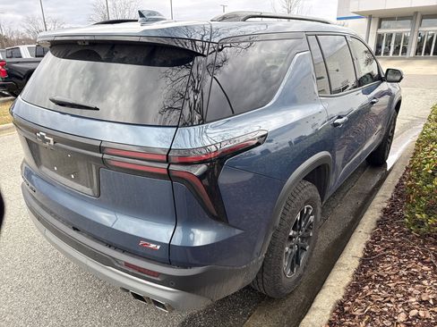 Certified 2026 Chevrolet Traverse Z71 w/ Enhanced Driving Package image 11