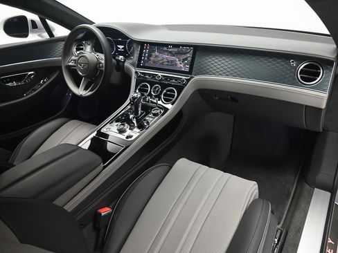 Certified 2024 Bentley Continental GT image 20