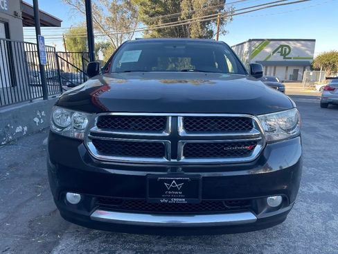 Used 2013 Dodge Durango SXT w/ Trailer Tow Group IV AWD/4WD image 2