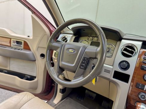 Used 2010 Ford F150 Lariat AWD/4WD image 29