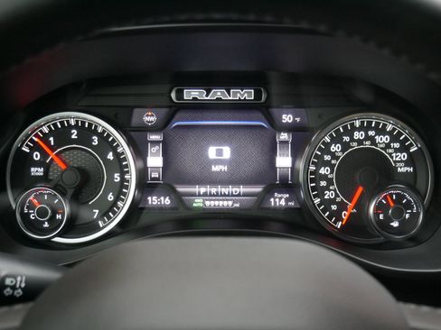 Used 2022 RAM 1500 Big Horn image 7