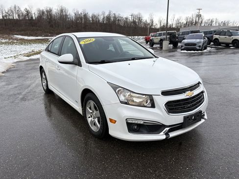 Used 2016 Chevrolet Cruze LT image 7