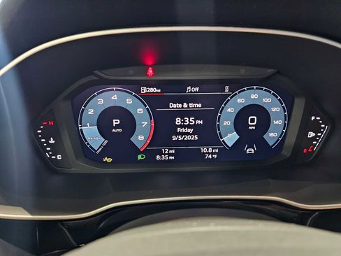 New 2025 Audi Q3 2.0T Premium image 23