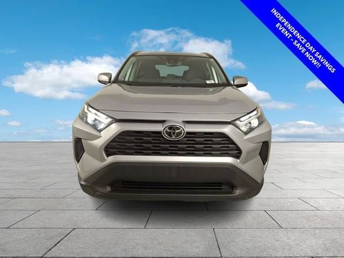 Used 2025 Toyota RAV4 XLE FWD image 3