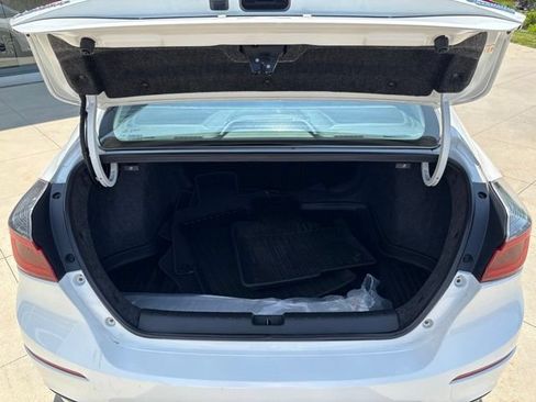 Used 2022 Honda Insight Touring image 26