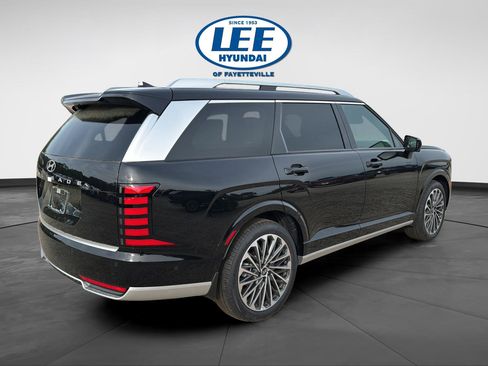 New 2026 Hyundai Palisade Calligraphy FWD image 7