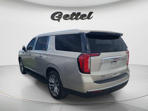 Used 2024 GMC Yukon XL Denali w/ Advanced Technology Package AWD/4WD image 5