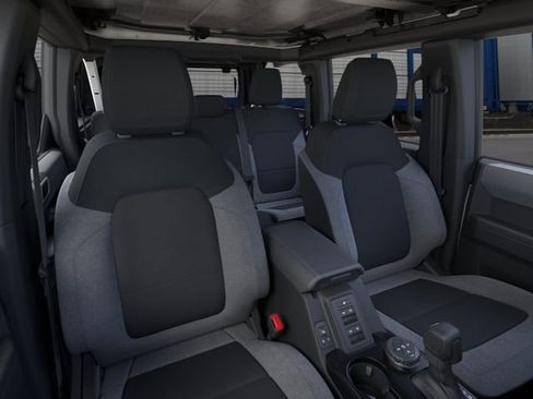 New 2026 Ford Bronco 4-Door image 10