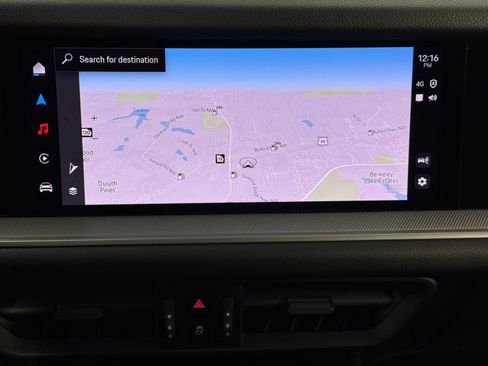 Used 2024 Porsche Cayenne image 27