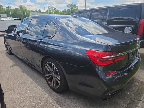 Used 2018 BMW 740i RWD image 7