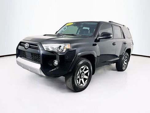Used 2023 Toyota 4Runner TRD Off-Road Premium image 3