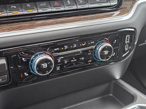 New 2026 GMC Sierra 1500 Elevation w/ Elevation Premium Package image 23