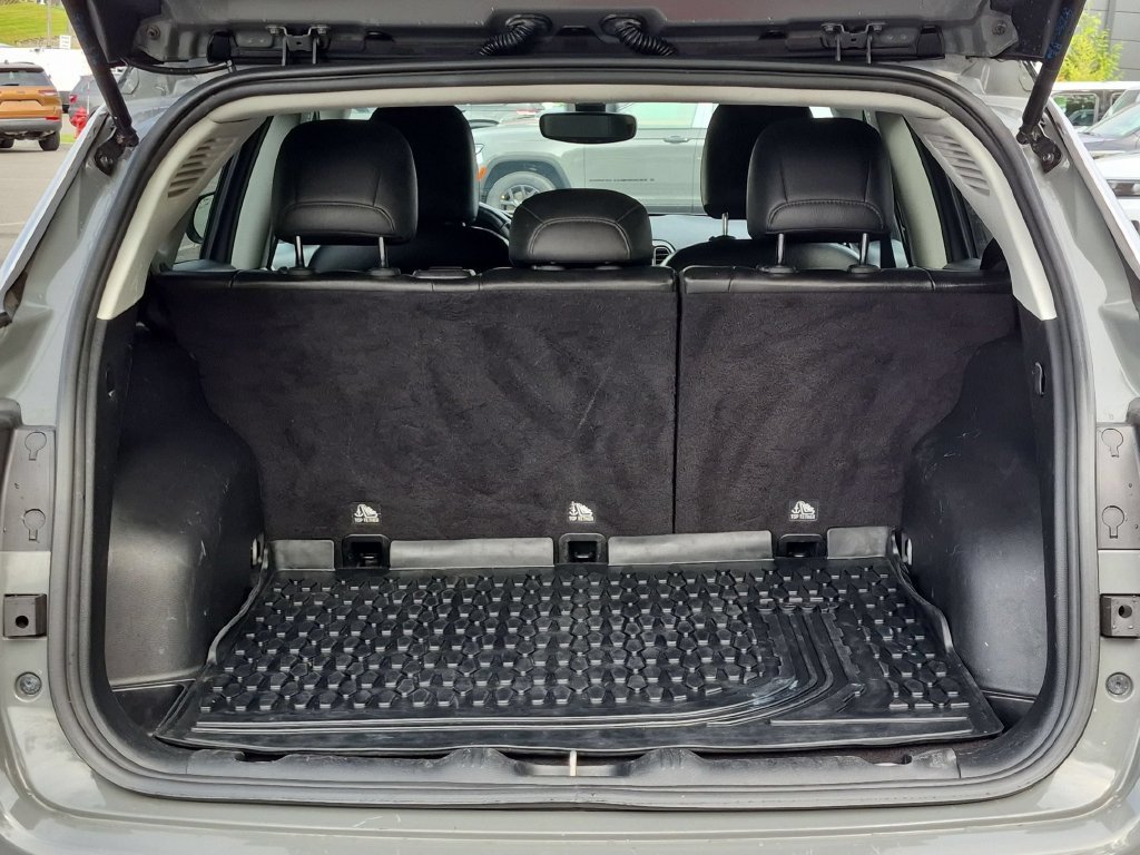 Used 2020 Jeep Compass Limited AWD/4WD image 6
