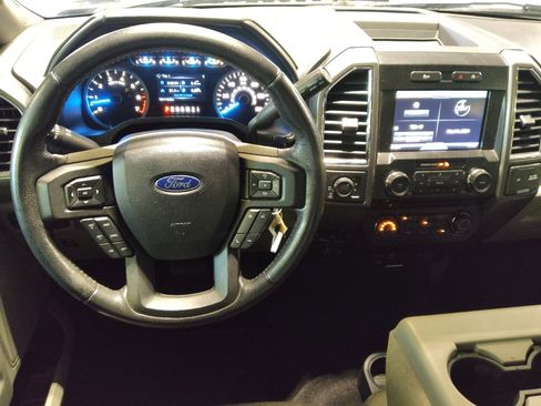 Used 2015 Ford F150 XLT w/ Equipment Group 302A Luxury AWD/4WD image 22