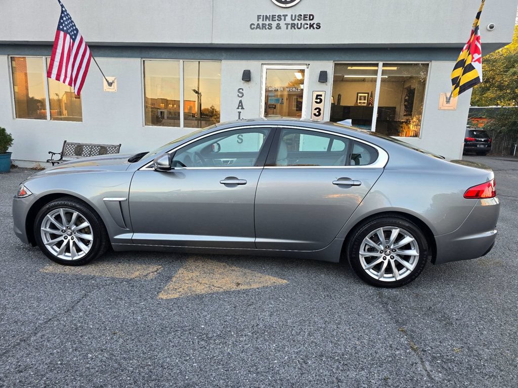 Used 2013 Jaguar XF RWD image 7