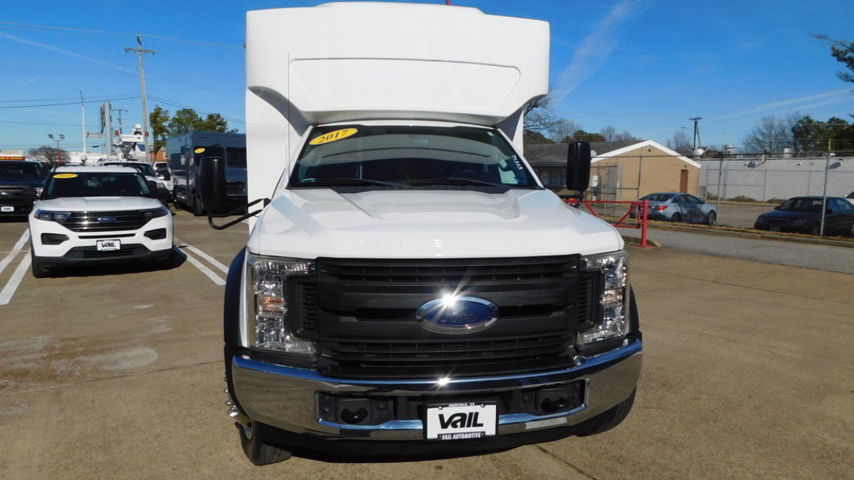 Used 2017 Ford F550 2WD Regular Cab Super Duty w/ XL Value Package image 8