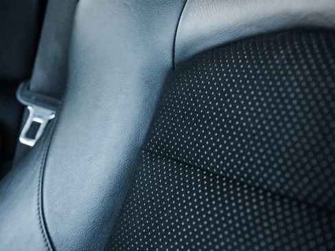 Used 2009 Nissan 370Z Touring w/ Sport Pkg image 26