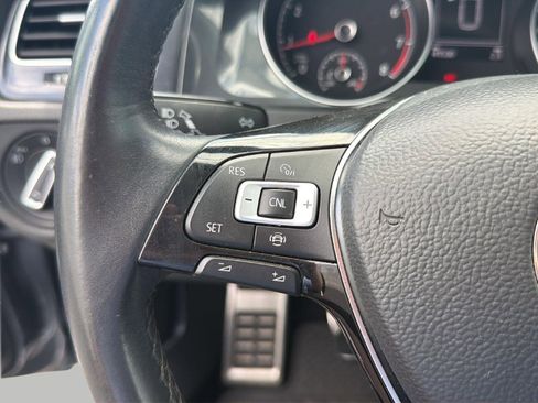 Used 2019 Volkswagen Golf Alltrack SE AWD/4WD image 13