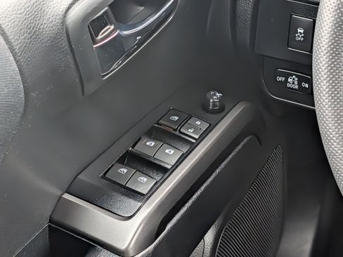 Used 2022 Toyota Tacoma TRD Sport w/ Technology Package AWD/4WD image 31