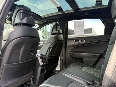 Certified 2023 Kia Sportage X-Line w/ X-Line Premium Package AWD/4WD image 42