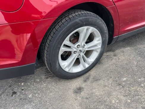 Used 2014 Ford Taurus SEL w/ Equipment Group 201A image 35