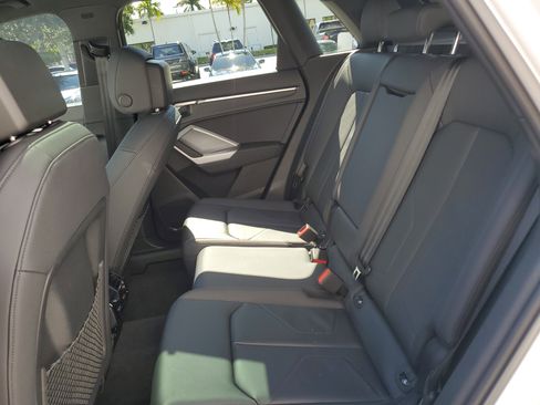 Used 2024 Audi Q3 2.0T Premium AWD/4WD image 13