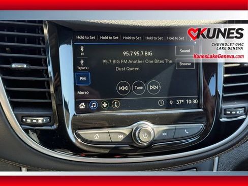 Used 2018 Chevrolet Trax LS image 27