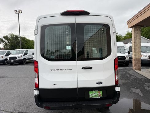 Used 2023 Ford Transit 250 Medium Roof AWD image 31