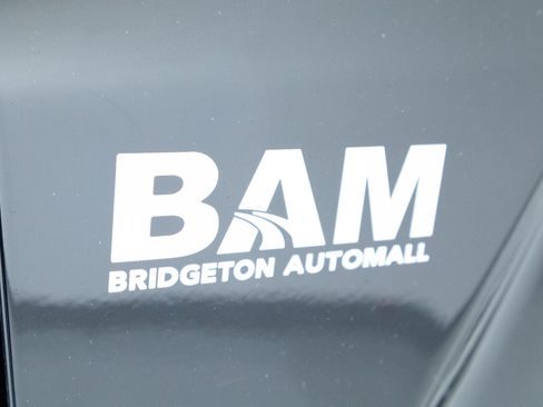 Used 2021 Chevrolet Blazer RS AWD/4WD image 33