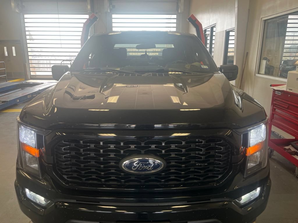Certified 2023 Ford F150 XL w/ STX Appearance Package RWD image 9