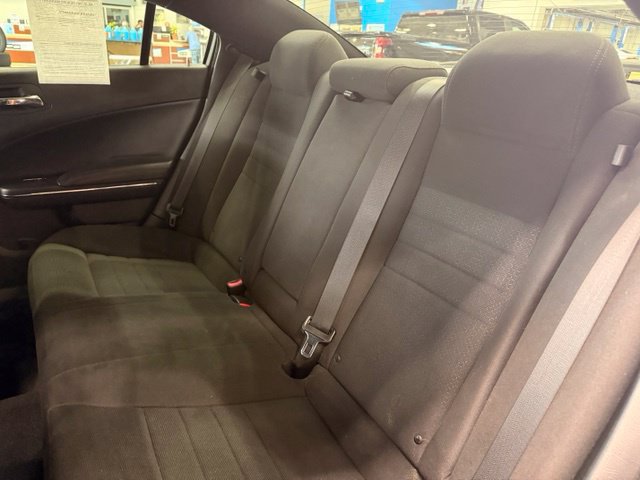 Used 2013 Dodge Charger SE RWD image 18