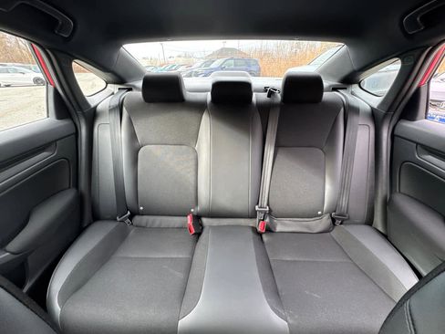 Used 2024 Honda Civic Sport image 29