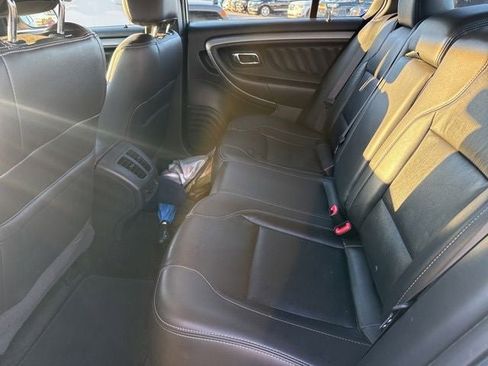 Used 2016 Ford Taurus SEL image 13